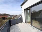 Terasse.jpg - Neubau Dachgeschosswohnung mit Balkon
