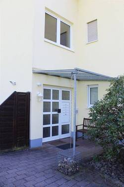 Haustür.JPG - 2 Zimmer Etagenwohnung zur Miete in Wald-Michelbach