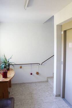 Flur.JPG - 2 Zimmer Etagenwohnung in Wald-Michelbach