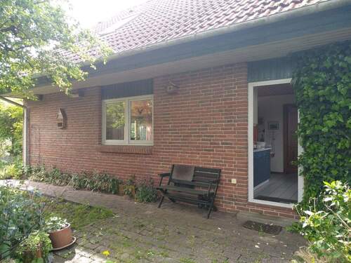 Frühstücksterrasse - Einfamilienhaus mit 120,00 m² in Neu Wulmstorf zum Kaufen