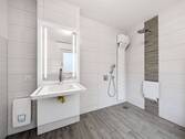 Badezimmer EG - Werz Immobilien - 