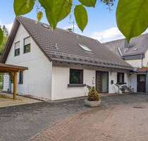 Einfamilienhaus (z.T. barrierefrei) mit innovativer Technik für besondere Ansprüche - Bad Laasphe