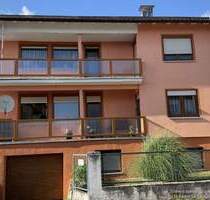 Für Zwei Familien ein Skandinavischer Wohntraum in Pforzheim-Eutingen mit Garten und Garage. - Pforzheim - Eutingen