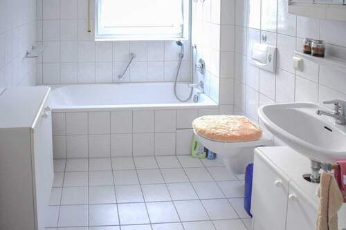 Badezimmer - 3 Zimmer Einfamilienhaus in Sandhausen