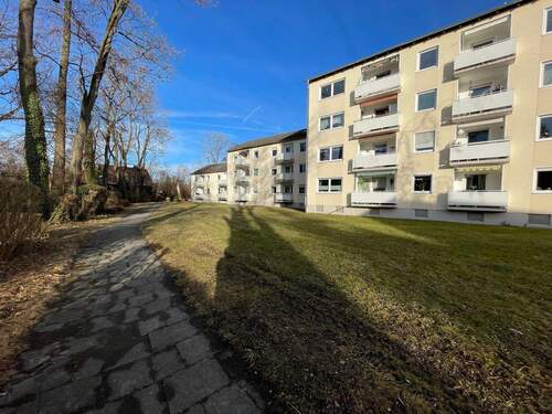 Wohnanlage / Häuser 3 - 9 - 