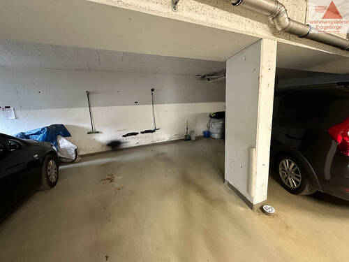 Garage - 