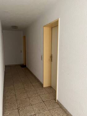 Flur Treppenhaus.jpg - 