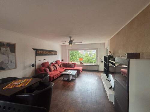 E 707 Wohnzimmer.jpg - 