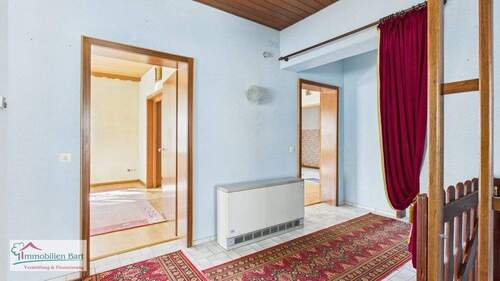 Diele EG - 8 Zimmer Einfamilienhaus in Mettlach / Orscholz