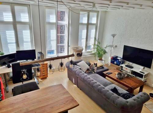 Wohnung vorderes Haus Nr. 16 - Mehrfamilienhaus, Wohnhaus zum Kaufen in Lübeck