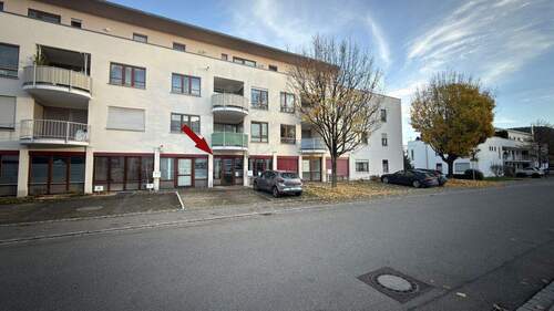 Hausansicht - Büro mit 39,00 m&sup2; in Eningen unter Achalm zum Kaufen