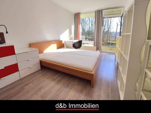 1.JPG - Moderne 2 Zi-Wohnung mit breiter Balkonfront & WG-tauglichem Grundriss in guter Wohnlage.