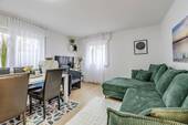 Wohnen EG - 1 Zimmer Mehrfamilienhaus, Wohnhaus zum Kaufen in Stuttgart