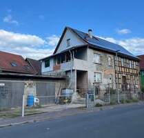 Einfamilienhaus mit idyllischer Scheune und geräumiger Doppelgarage in schönem Ambiente - Hildburghausen Ebenhards