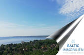 Sierksdorf gerollt - Schöne 2,5-Zimmerwohnung mit traumhaftem Weitblick! Mit bestehender Ferienvermietung, ca. 12 TEUR. Einnahmen p.a.!