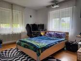 Kinderzimmer - Etagenwohnung mit 87,00 m&sup2; in Zaisenhausen zur Miete