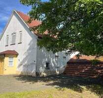 Ortsrandlage mit 4.200 qm Grundstück - Einmalige Gelegenheit in Tambach-Dietharz