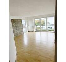 Exklusive lichtdurchflutete 2,5 Zimmerwohnung - Börnsen