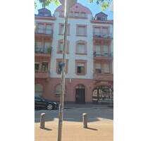 am Herschelplatz: top gepflegte 2 12 Zimmer Wohnung im DG - Mannheim Quadrate