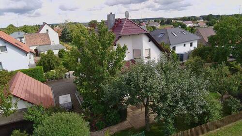 Ansicht - 7 Zimmer Mehrfamilienhaus, Wohnhaus zum Kaufen in Frohburg