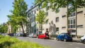 Außenansicht 4 - Stilvolle 2-Zimmer-Wohnung mit Loggia und Blick ins Grüne