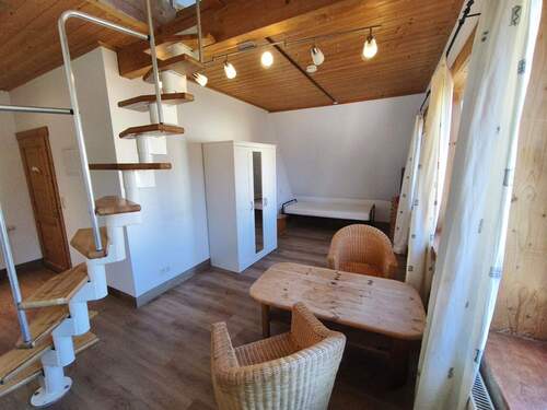 Zimmer 1 - Etagenwohnung mit 33,00 m&sup2; in Clausthal-Zellerfeld zur Miete