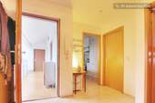 Wohnungsflur - Möbel angepasst - 3 Zimmer Etagenwohnung in Bad Rappenau