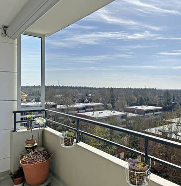 Titel - Sonniger Weitblick aus der Endetage