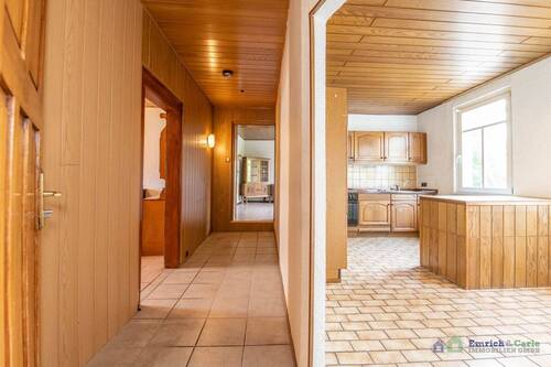 Flur / Küche - 4 Zimmer Etagenwohnung zum Kaufen in Ingelheim