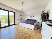 Elternschlafzimmer mit Balkon - 