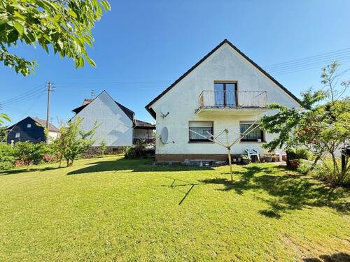 Gartenansicht - 6 Zimmer Einfamilienhaus zum Kaufen in Betzdorf