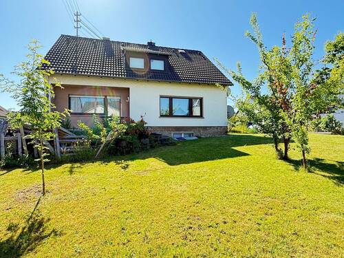 Gartenansicht - 6 Zimmer Einfamilienhaus in Betzdorf