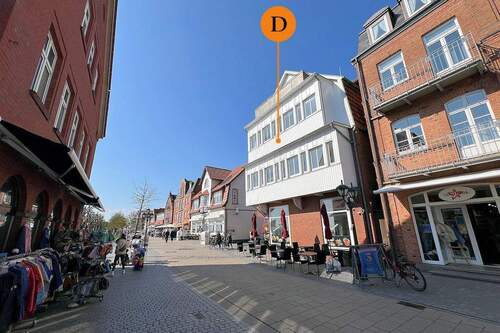 Direkt am Sandwall - 1 Zimmer Mehrfamilienhaus, Wohnhaus in Wyk auf Föhr