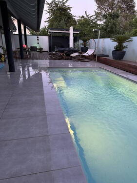 Poolanlage - 5 Zimmer Einfamilienhaus zum Kaufen in Lustadt