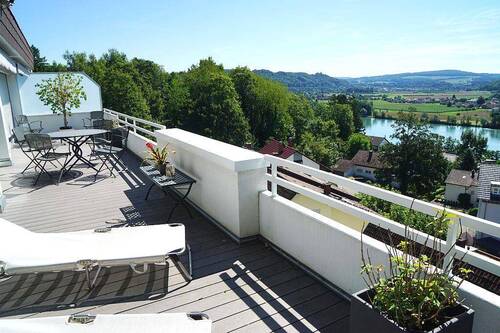 Sonnenterrasse - 4 Zimmer Etagenwohnung in Waldshut