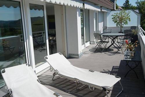 Sonnenterrasse - Etagenwohnung mit 140,00 m&sup2; in Waldshut zur Miete