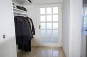 Diele mit Garderobe - 