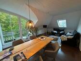 Wohnzimmer 1.2 - Schöne 2ZKB mit Balkon in ruhiger Lage - DetmoldHiddesen