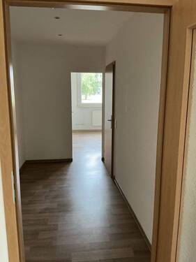 Flur - Etagenwohnung mit 41,10 m² in Sandersdorf-Brehna zur Miete