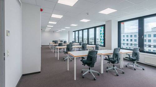 Großes Büro - Hochwertige Bürofläche mit Panoramablick über Berlin - All-in-Miete