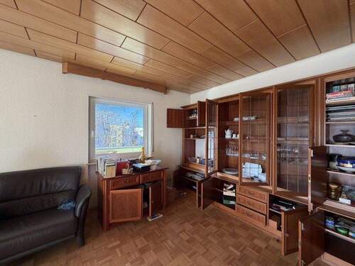 Wohnzimmer - 3 Zimmer Etagenwohnung zur Miete in Erlangen