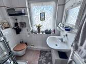 Badezimmer im Erdgeschoss - 
