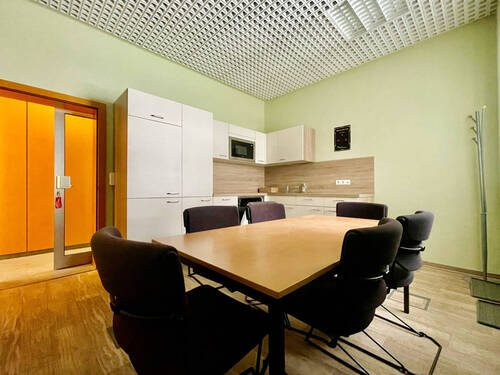 Aufenthaltsraum mit Küche - 