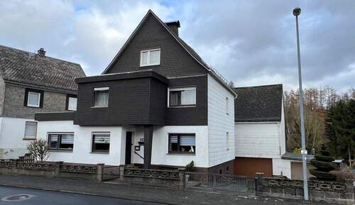Bild 2 - 5 Zimmer Einfamilienhaus zum Kaufen in Dietzhölztal / Mandeln