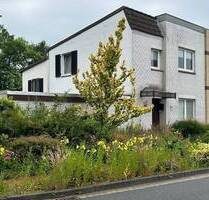 Einfamilien-Doppelhaushälfte mit Nebengebäude und Garage - Cuxhaven Stickenbüttel Einfamilien-Doppelhaushälfte mit Nebengebäude und Garage - Cuxhaven Stickenbüttel