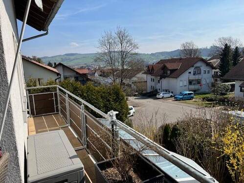 grosser, tiefer Balkon - 
