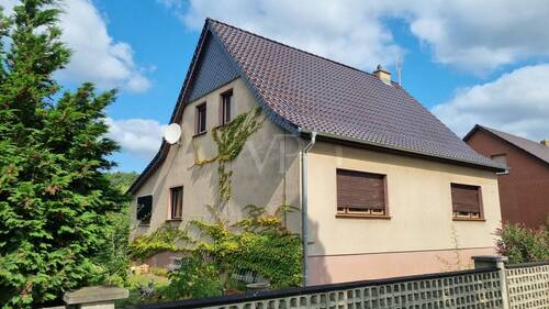 Straßenseite - 5 Zimmer Einfamilienhaus in Schorfheide
