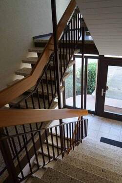 Hauseingang 10 Stufen - 