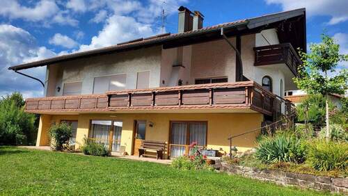 Bild 3 - 9 Zimmer Einfamilienhaus in Dornstetten