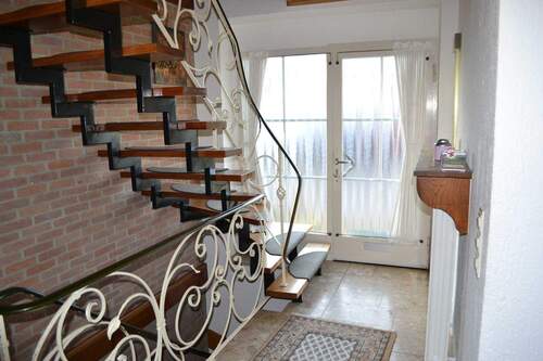 Entree innen - 5 Zimmer Doppelhaushälfte in Wegberg